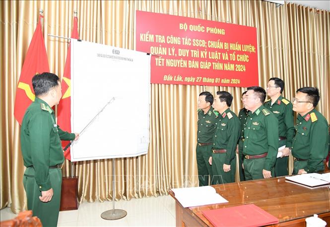 Bộ Quốc phòng kiểm tra công tác sẵn sàng chiến đấu ở Đắk Lắk