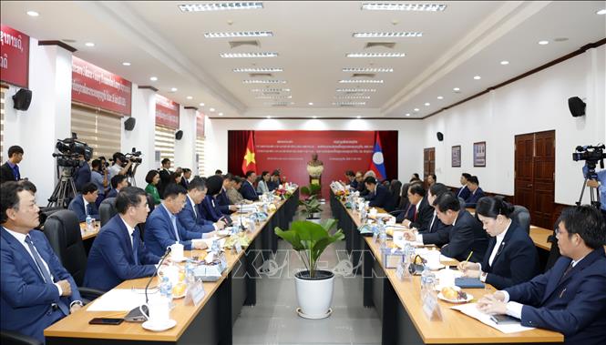 Tăng cường hợp tác giữa Thủ đô Hà Nội và Thủ đô Viêng Chăn (Lào)