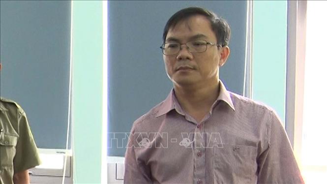 Bắt tạm giam Phó Trưởng ban Quản lý Khu kinh tế Dung Quất