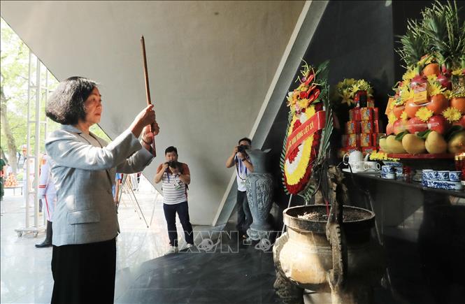 70 năm Chiến thắng Điện Biên Phủ: Lãnh đạo, nguyên lãnh đạo Đảng, Nhà nước tri ân các anh hùng liệt sĩ