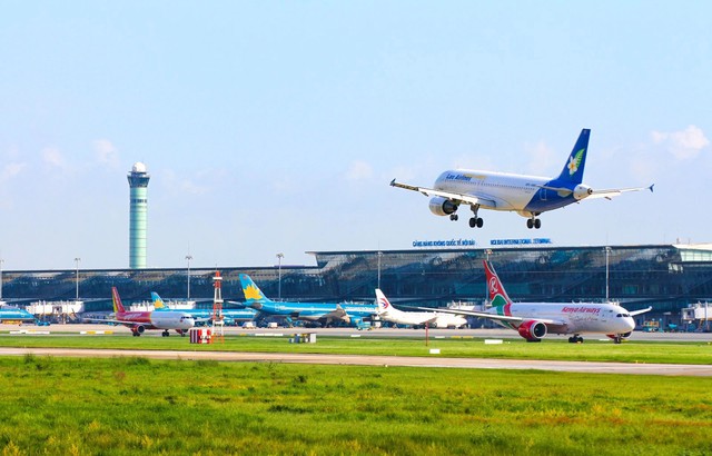 Quy định mới về quản lý giá dịch vụ vận chuyển hàng không nội địa