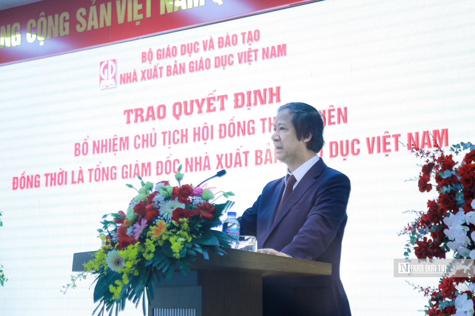 Trao quyết định bổ nhiệm Chủ tịch HĐTV, TGĐ NXB Giáo dục Việt Nam