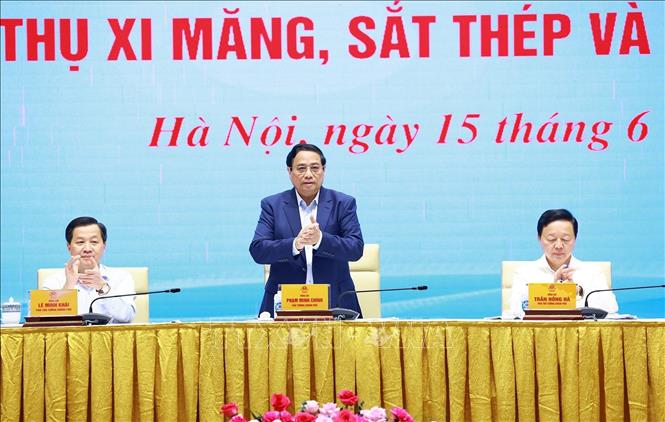 Thủ tướng Phạm Minh Chính chủ trì Hội nghị tháo gỡ khó khăn ngành vật liệu xây dựng