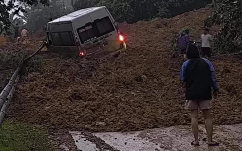 Thủ tướng yêu cầu tập trung khắc phục sự cố sạt lở đất tại Hà Giang