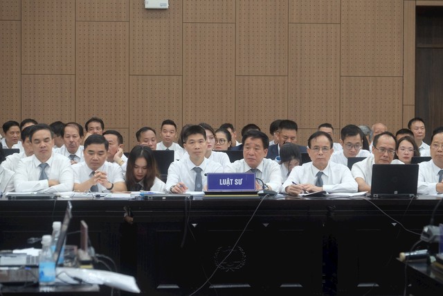 Vụ án ông Trịnh Văn Quyết: Ai thực sự là bị hại trong hơn 30.000 người?