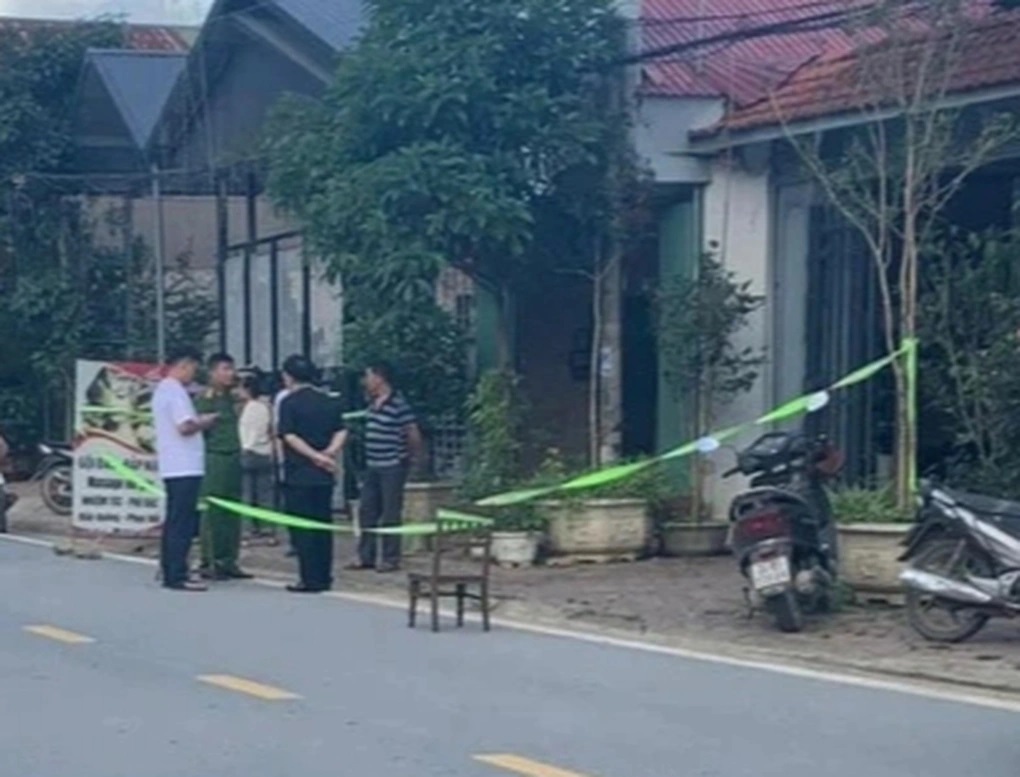 Lào Cai: Điều tra vụ chồng chém vợ tử vong vì mâu thuẫn gia đình