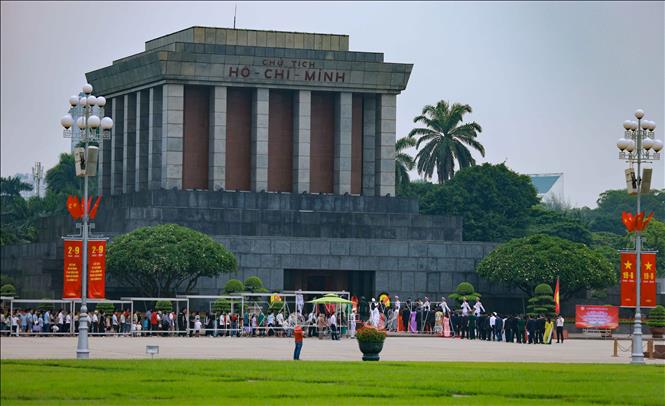 Đẩy mạnh chuyển đổi số trong quản lý khách vào Lăng viếng Bác