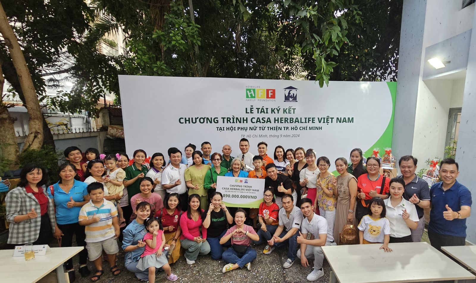 Herbalife Việt Nam tái ký kết tài trợ chương trình Casa Herbalife giúp cải thiện dinh dưỡng mỗi ngày cho hơn 2.000 trẻ em và người cao tuổi có hoàn cảnh khó khăn