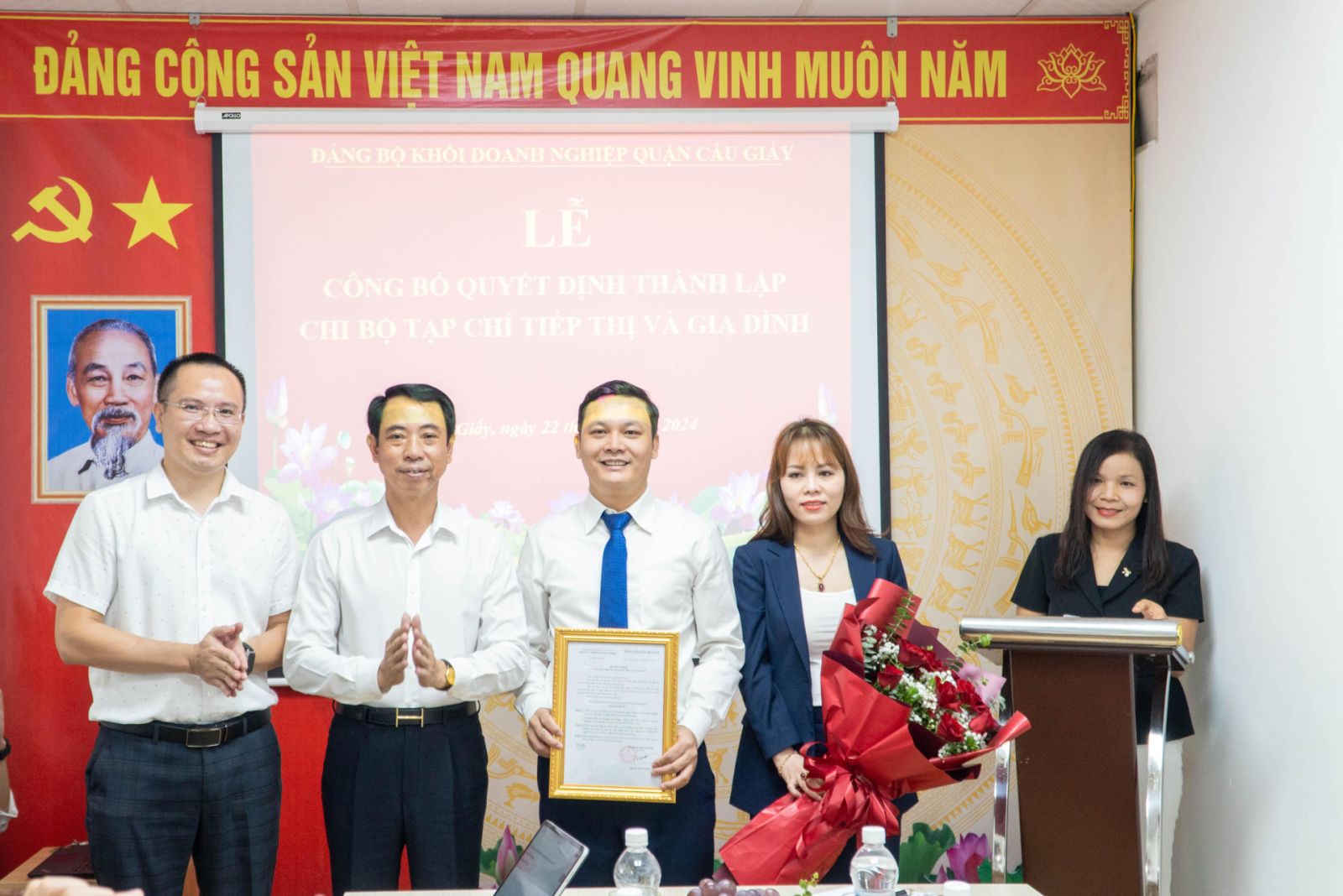 Tạp chí điện tử Tiếp thị và Gia đình ra mắt bộ nhận diện mới, thay đổi cơ cấu chuyên mục