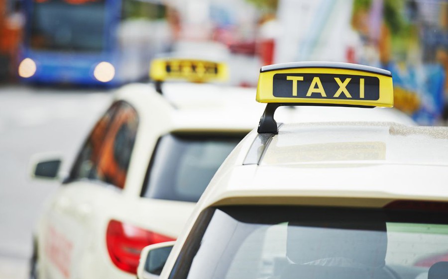 Những quy định mới về kinh doanh vận tải hành khách bằng xe taxi