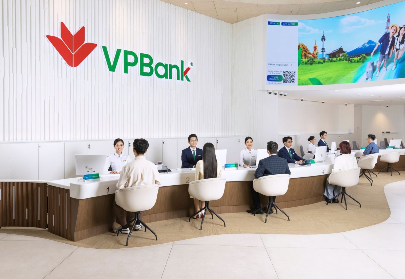 Tín dụng bứt phá, lợi nhuận VPBank trong 2024 vượt mốc 20.000 tỷ đồng