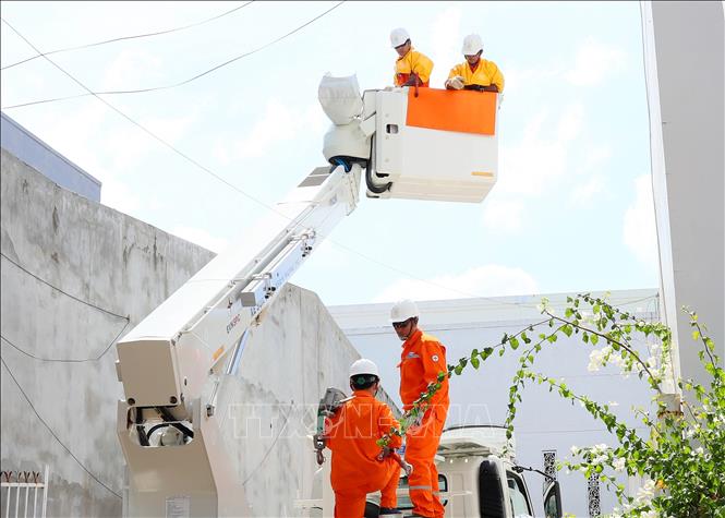 Luật có hiệu lực thi hành từ 1/2/2025: Hoàn thiện hành lang pháp lý cho ngành Điện lực