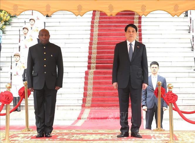 Chủ tịch nước Lương Cường chủ trì lễ đón chính thức Tổng thống Burundi