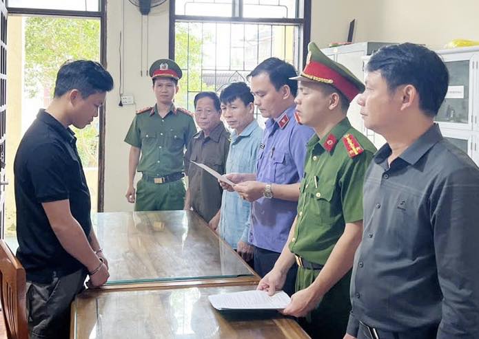Khởi tố tài xế dương tính với ma túy gây tai nạn chết người