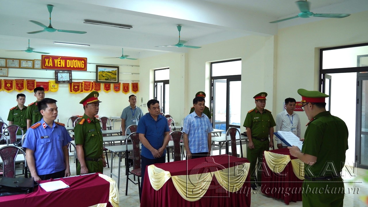 Khởi tố 2 lãnh đạo xã ở Bắc Kạn vì để thất thoát hơn 1,7 tỷ đồng