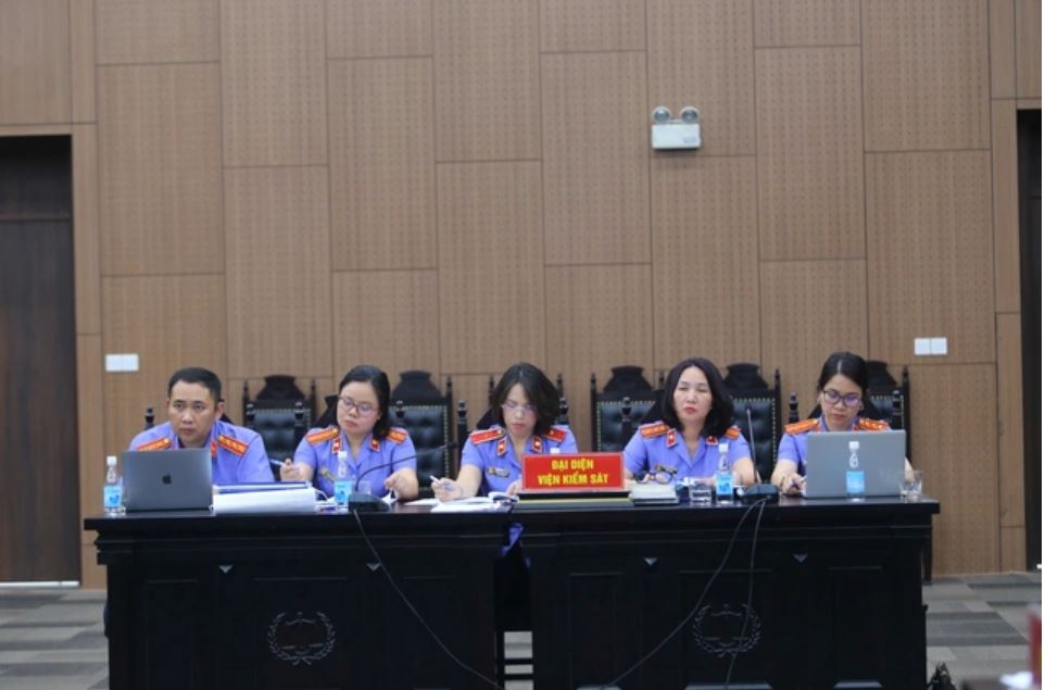 Cựu Thứ trưởng Bộ TN&MT bị đề nghị 30 - 36 tháng tù treo