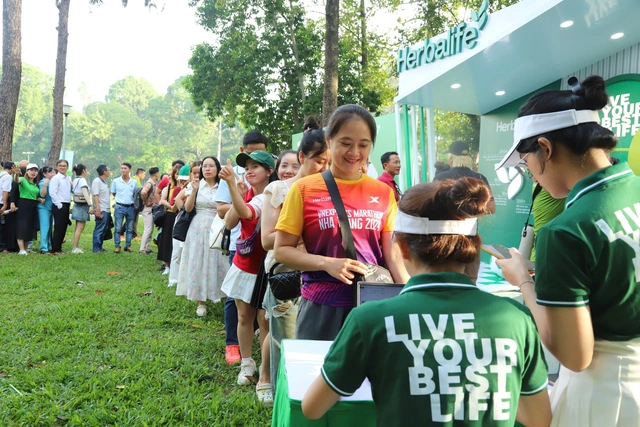 Herbalife đồng hành tổ chức Ngày Dinh dưỡng cộng đồng Việt Nam lần 4 khuyến khích lối sống năng động lành mạnh
