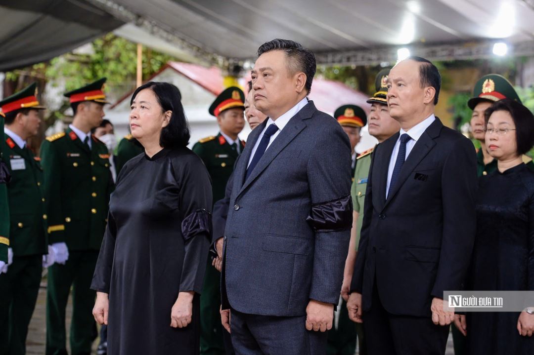 Lãnh đạo Đảng, Nhà nước viếng nguyên Chủ tịch nước Trần Đức Lương