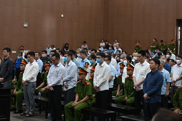 Hậu “Pháo” xin bán 196 bìa đỏ, kê khai 501 cây vàng để khắc phục thiệt hại vụ án Phúc Sơn