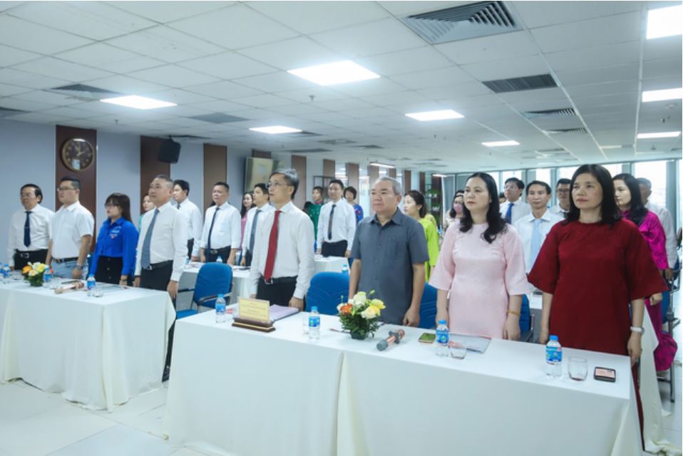 Phát huy truyền thống, đổi mới mạnh mẽ, xây dựng Đảng bộ Trung ương Hội Luật gia Việt Nam vững mạnh, hoàn thành xuất sắc nhiệm vụ trong giai đoạn mới