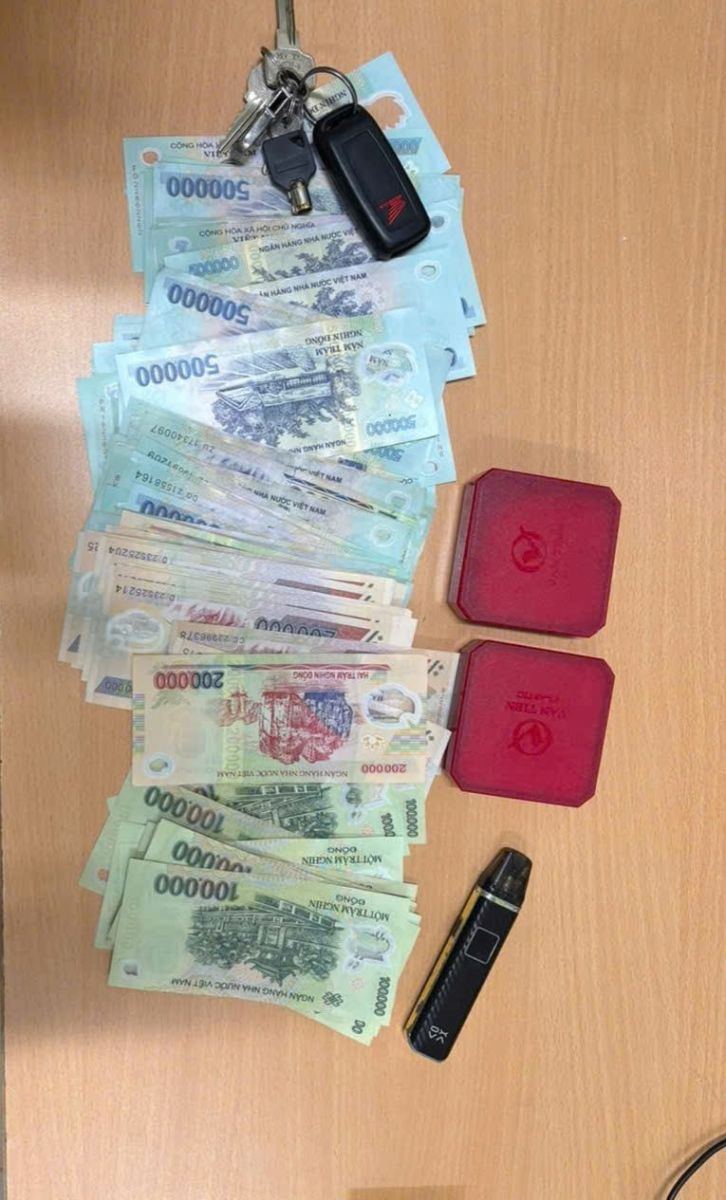 Bắt đối tượng cướp tiệm vàng ở Hà Nội sau chưa đầy 6 tiếng gây án
