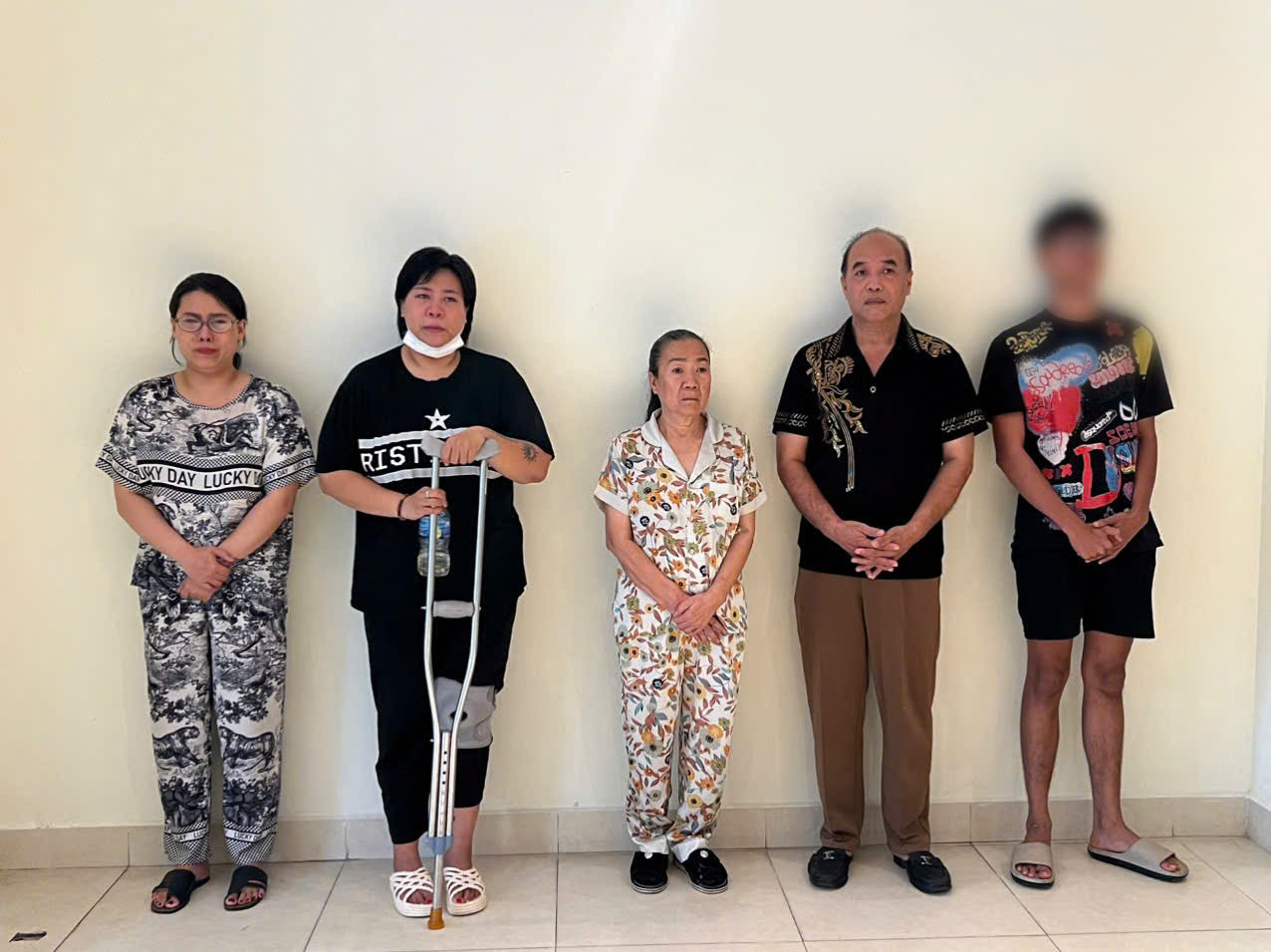 Bắt giang hồ Hạnh 'sự' và đồng bọn về hành vi cưỡng đoạt tài sản