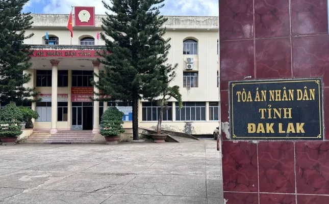 Bắt một thẩm phán TAND tỉnh Đắk Lắk để điều tra về hành vi môi giới hối lộ