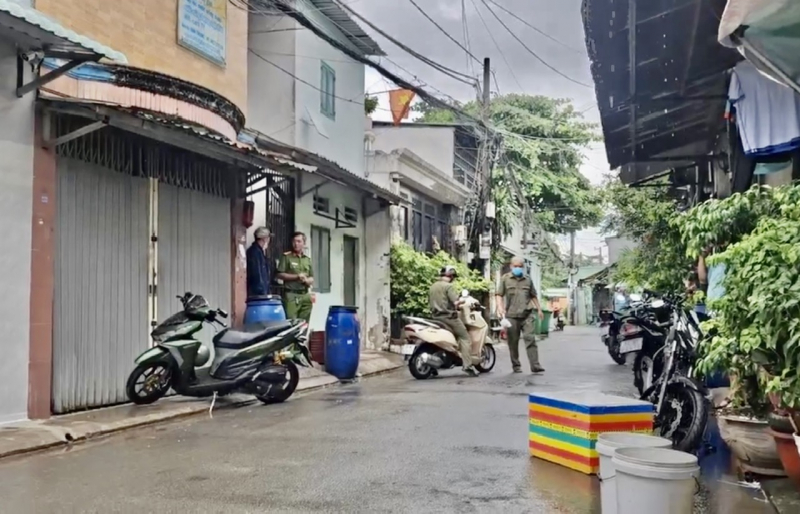 Phát hiện nam sinh tử vong bất thường trong phòng trọ ở TP.HCM