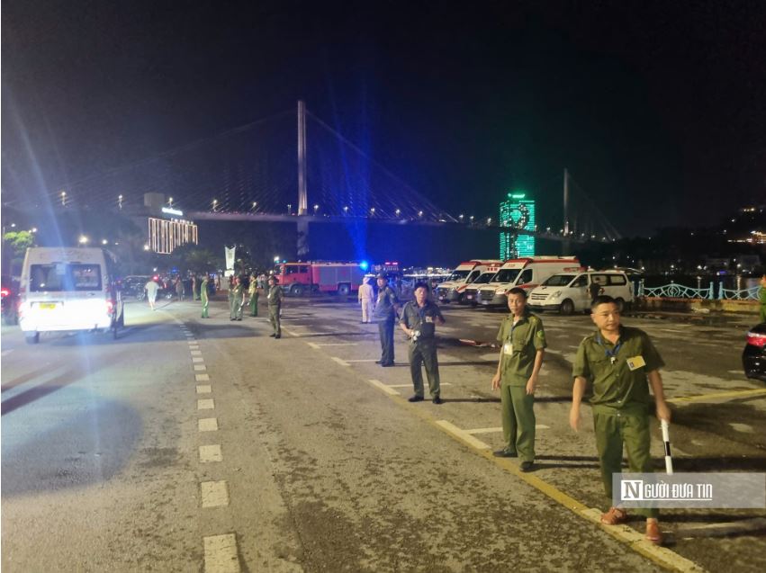 Lật tàu trên vịnh Hạ Long: Đã cứu được 11 người, tìm thấy 27 thi thể
