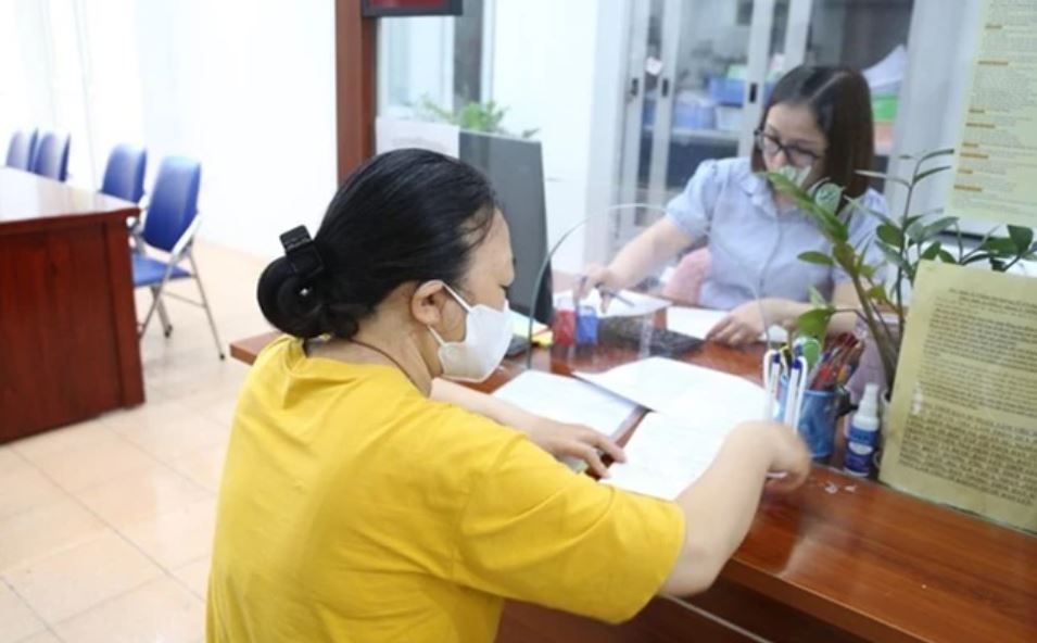 Chính thức bãi bỏ quy định về tiền lương công chức cấp xã tại Nghị định 33/2023/NĐ-CP