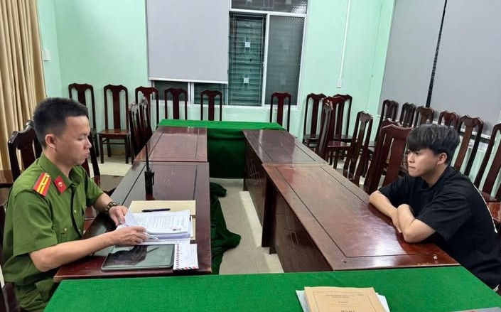 Bắt nhân viên pha chế 'thụt két' của chủ quán cà phê hàng trăm triệu đồng