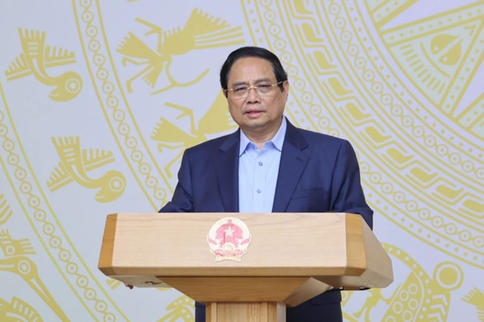 Thủ tướng chủ trì phiên họp về phát triển công nghiệp bán dẫn