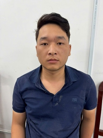 Bắt nam thanh niên cướp giật tài sản của bạn gái mới quen