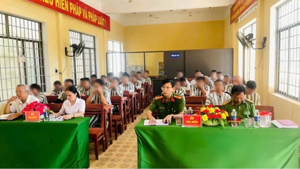Hội Luật gia tỉnh Quảng Ngãi phổ biến, giáo dục pháp luật cho phạm nhân