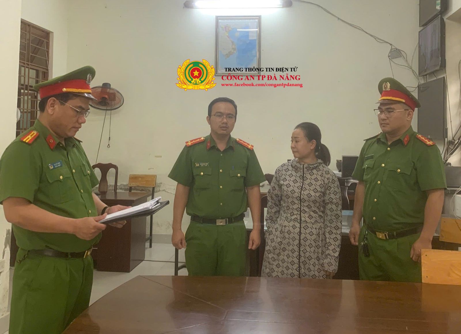 Bắt 'nữ quái' lừa làm sổ đỏ để chiếm đoạt hàng trăm triệu đồng