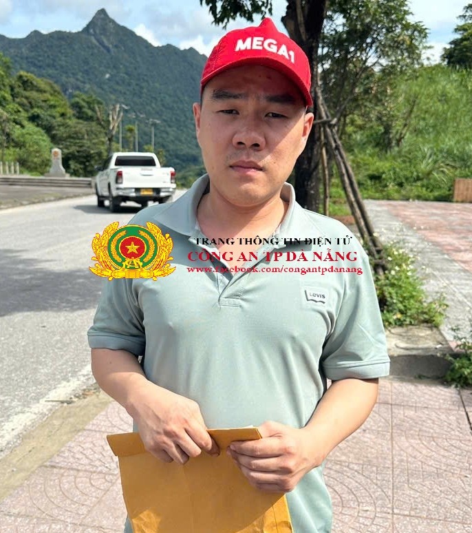 Bắt đối tượng truy nã sau hơn 1 năm trốn sang Lào