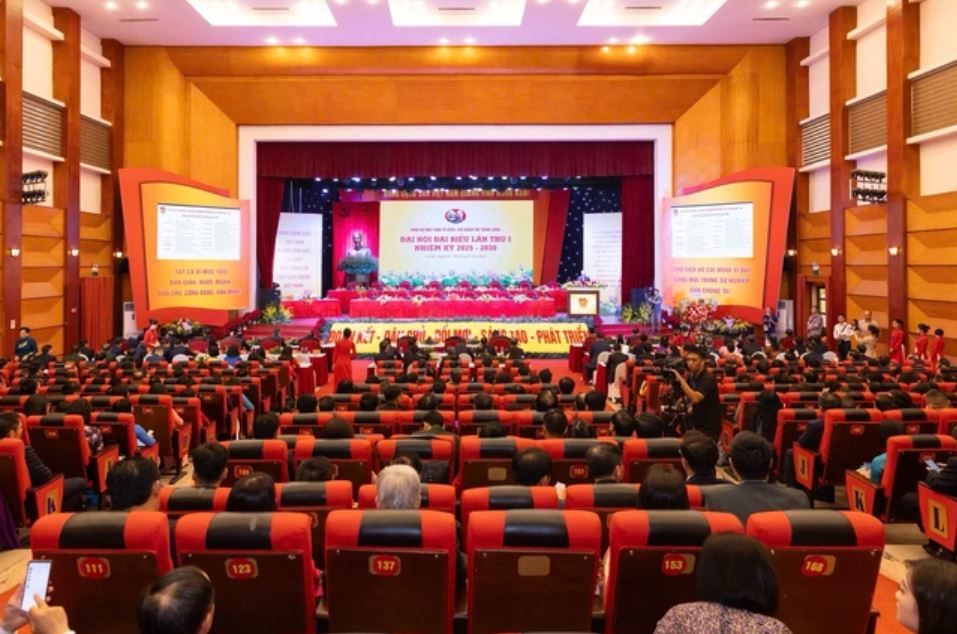 Đổi mới, nâng cao hiệu quả lãnh đạo của Đảng trong công tác xây dựng và thi hành pháp luật trong kỷ nguyên phát triển mới