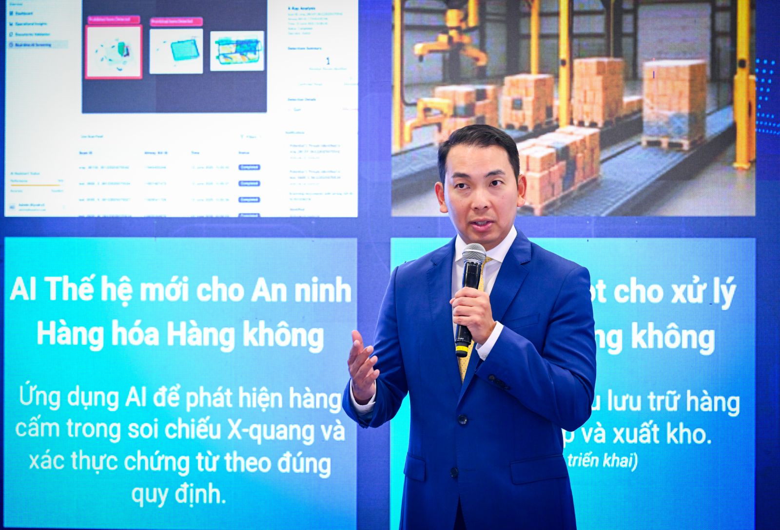 Tiếp tục đẩy mạnh ứng dụng AI, ‘siêu cảng’ Việt Nam SuperPort™ của T&T Group gây ấn tượng mạnh tại VIIE 2025