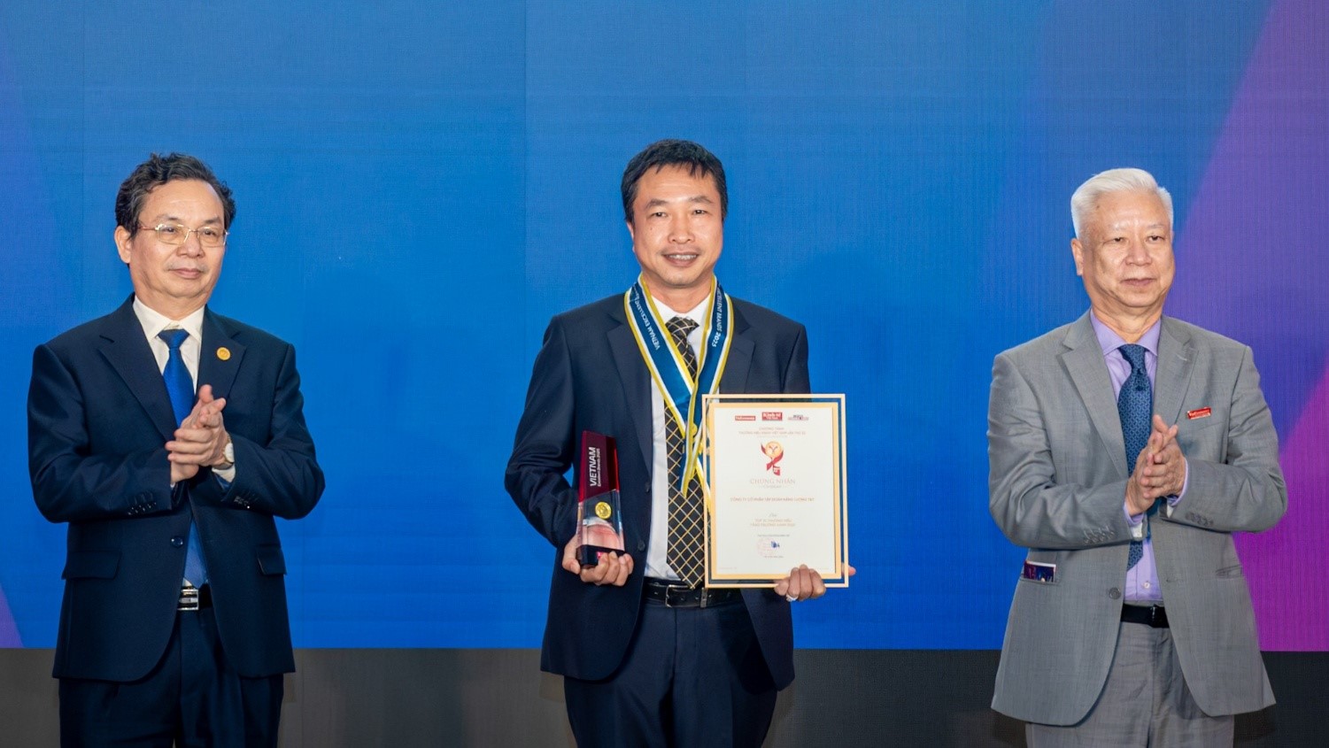 T&T Energy của ‘Bầu Hiển’ được vinh danh Thương hiệu mạnh tăng trưởng xanh 2025