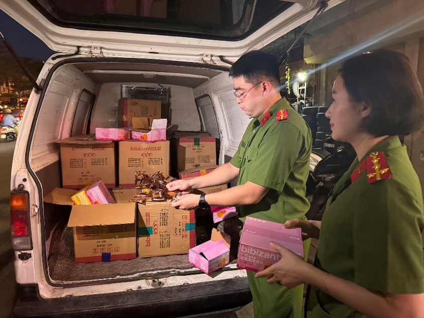 Thu giữ 4.000 bánh Trung thu không rõ nguồn gốc xuất xứ