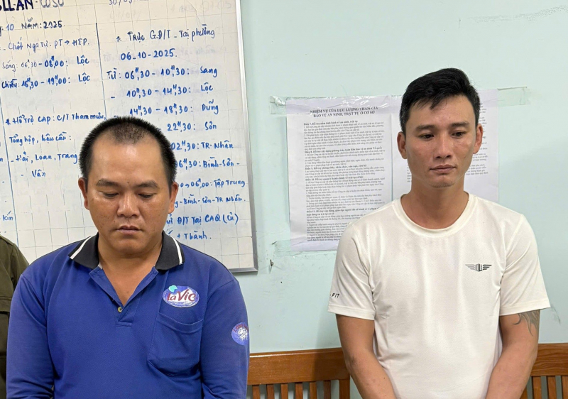 Bắt 2 đối tượng sản xuất nước đóng chai giả các thương hiệu nổi tiếng