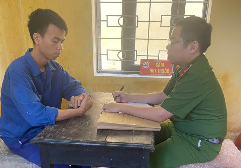 Bắt đối tượng trộm 100 triệu đồng tại lò mổ lợn ở Hưng Yên