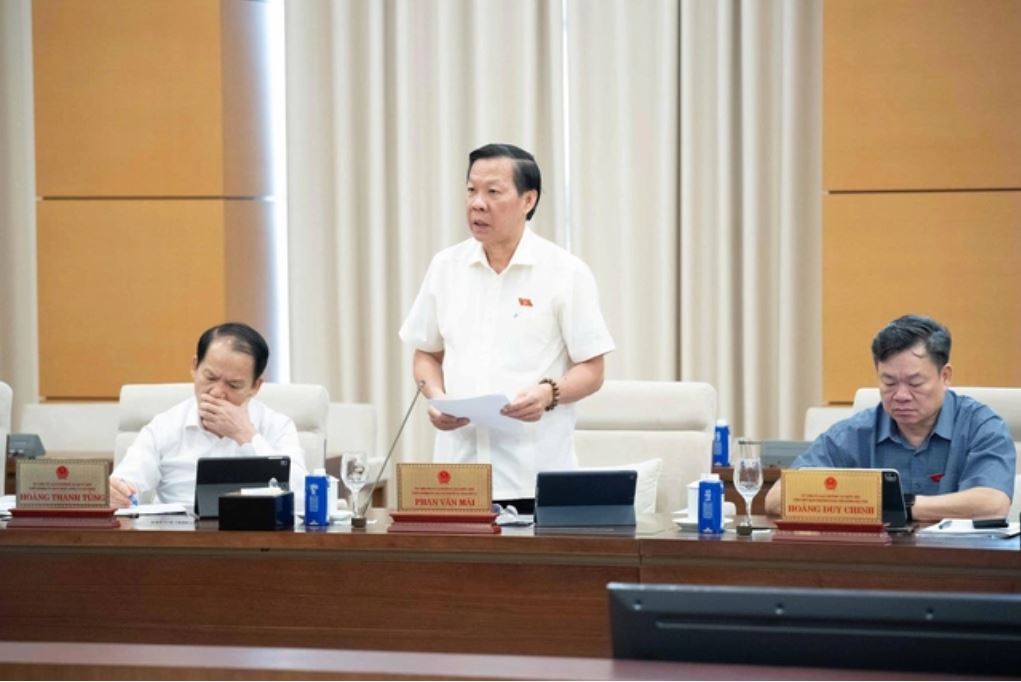 Đề xuất cấm đầu tư kinh doanh thuốc lá điện tử, thuốc lá nung nóng