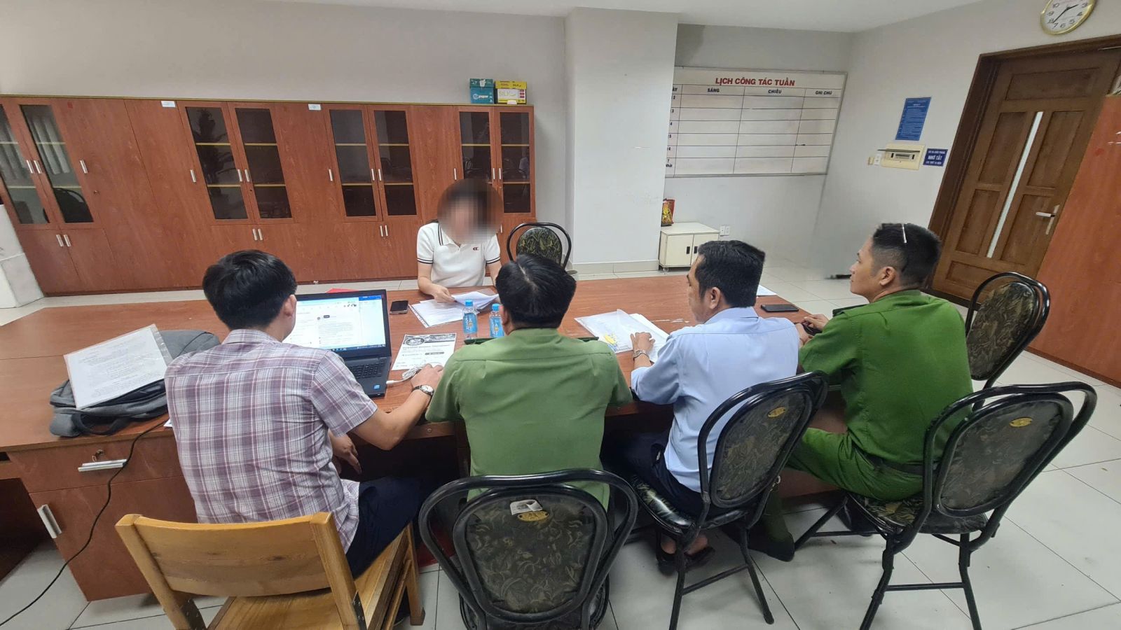 Xử lý trường hợp vi phạm hành chính trên lĩnh vực quảng cáo