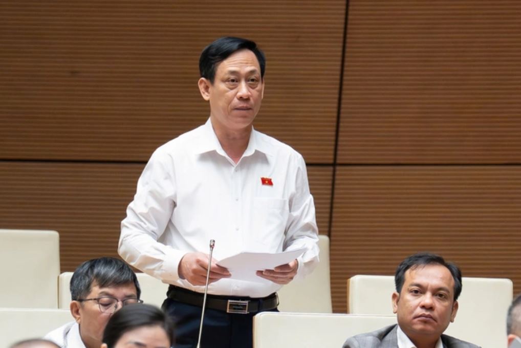 Đề nghị tăng lương cơ sở ngay từ 1/1/2026 để công chức 'nhẹ lòng cống hiến'