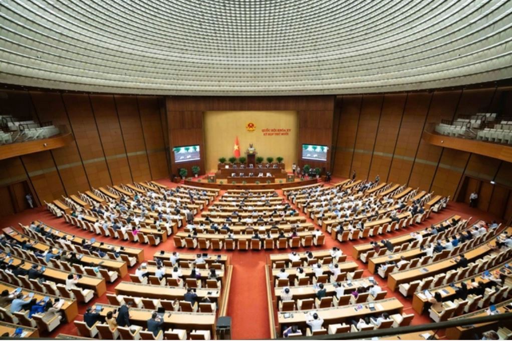 Đề nghị xem xét hành hung nhân viên y tế là hành vi chống người thi hành công vụ