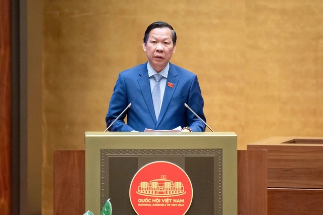 Bộ Xây dựng sẽ quyết định giá tối đa vé máy bay nội địa hạng phổ thông