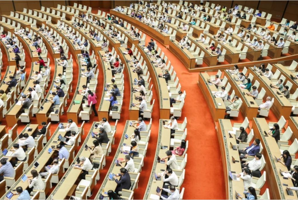 Quốc hội họp về công tác nhân sự, thông qua các nghị quyết về kinh tế, ngân sách