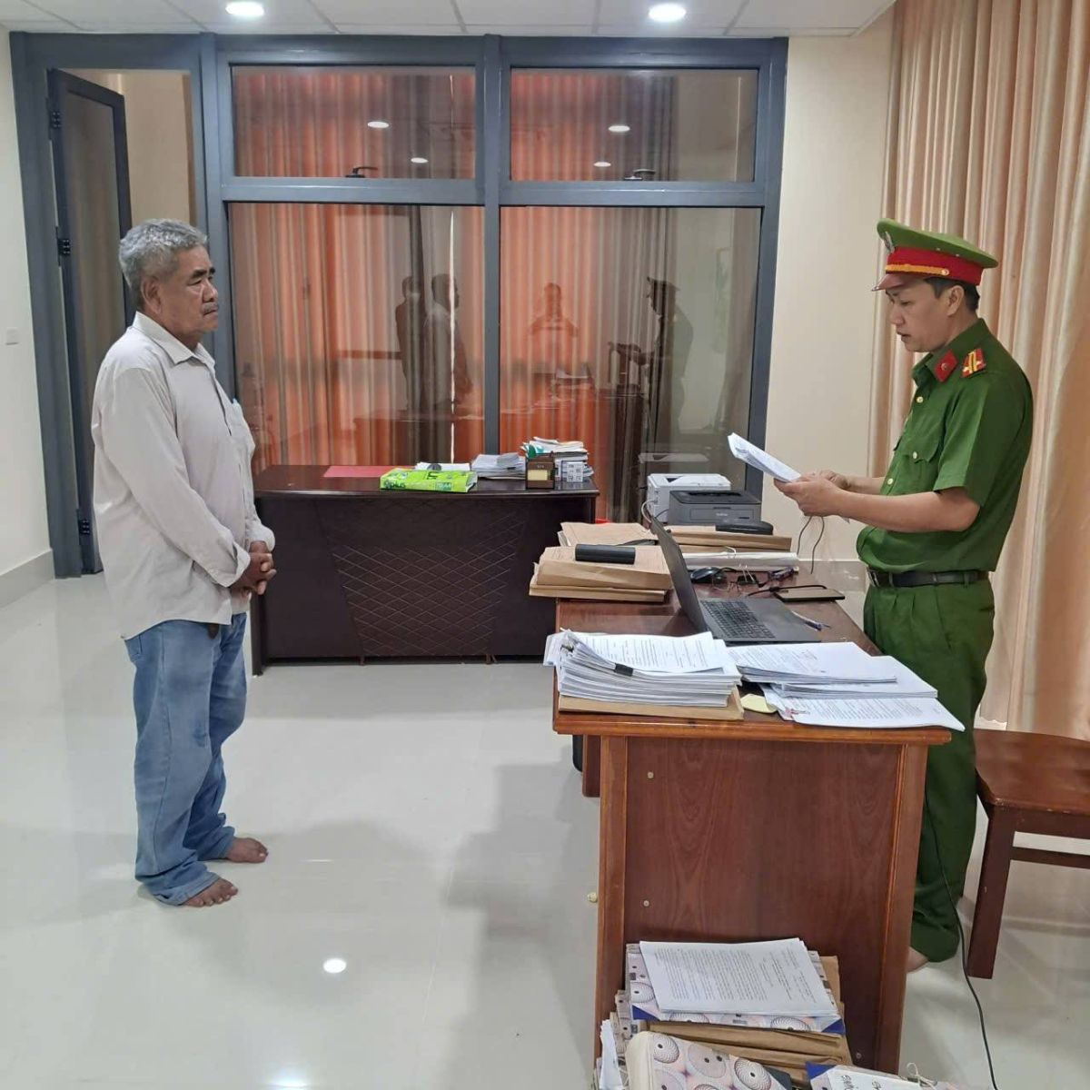 Khởi tố giám đốc công ty trốn thuế gần 1 tỷ đồng