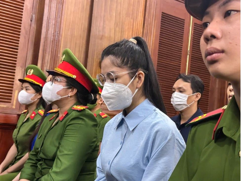 Hoa hậu Thùy Tiên, Quang Linh vlog và đồng phạm hầu tòa